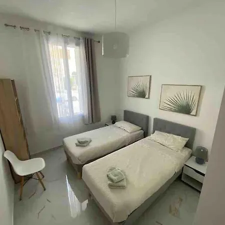 4 Pieces - Cour Privative - Port De Apartment *