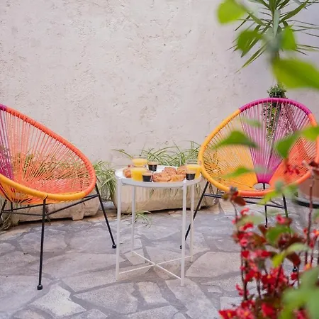 4 Pieces - Cour Privative - Port De Nice